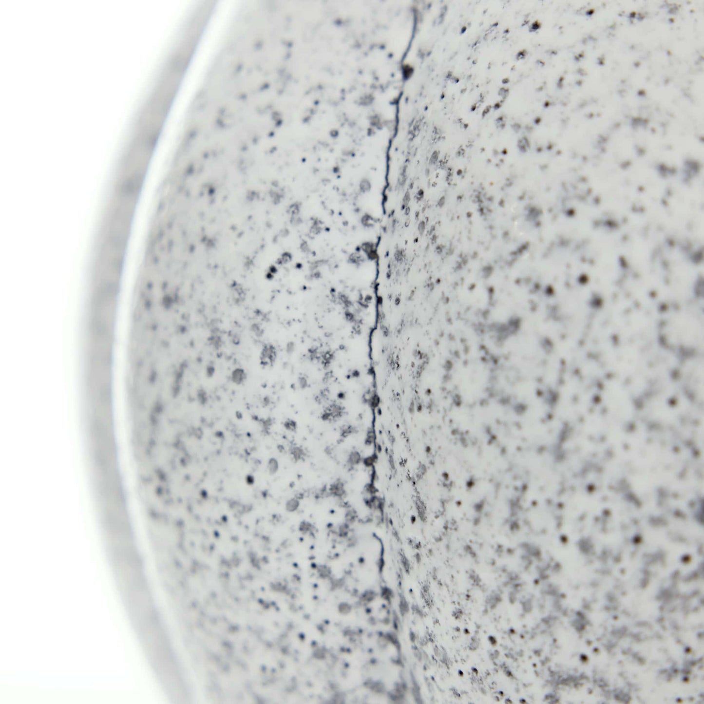 Lotus Inspired Tilling Vase - Reactive Ice Porcelain