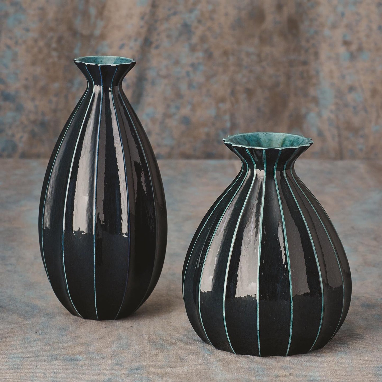 FLUTED CINCHED VASE-INK