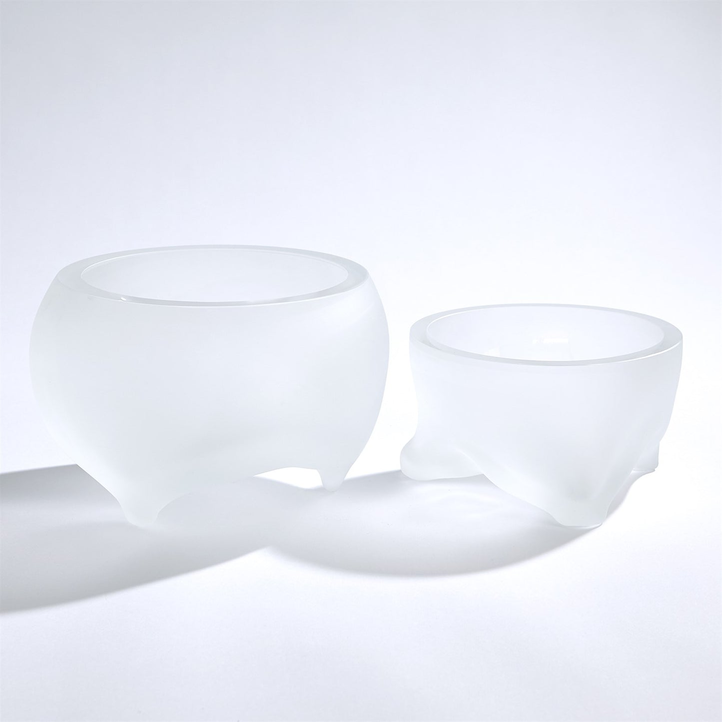 FREEFORM TRIPOD BOWLS-FROSTED CLEAR