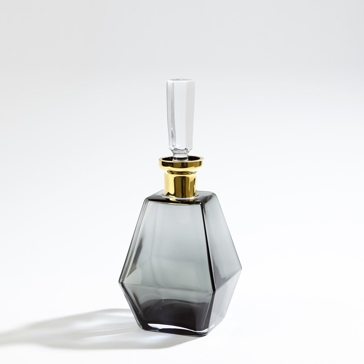 Global View  Decanters